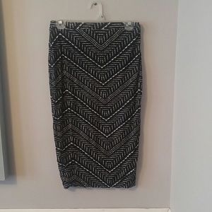 Black and white pencil skirt